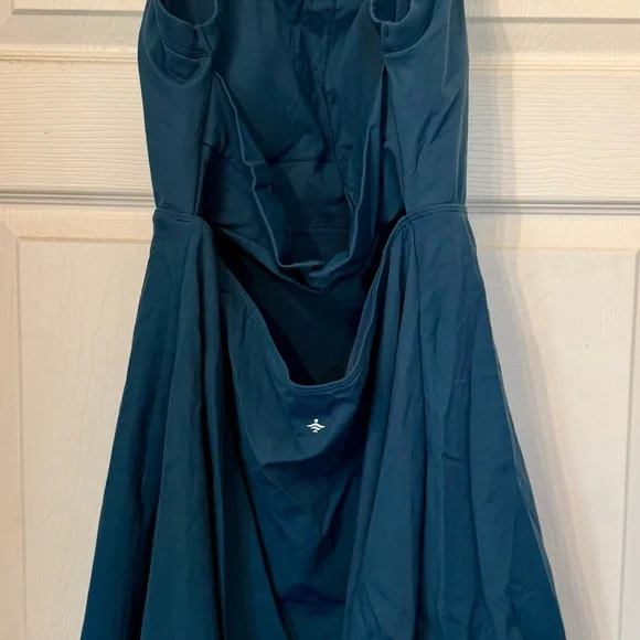 HALARA Athletic Dress - Picture 4 of 6